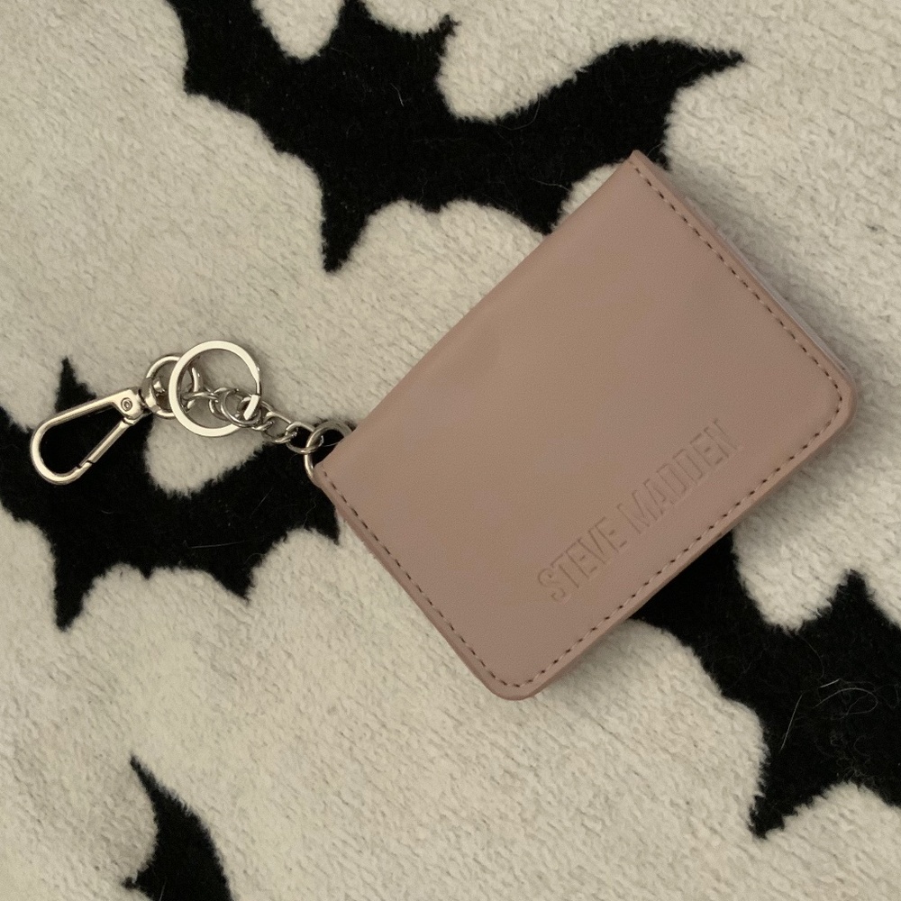 Small brand new Steve Madden ID card keychain